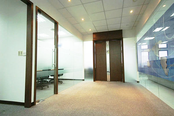 辦公室空間設計,辦公室傢俱規劃,辦公室整合服務-華騰設計